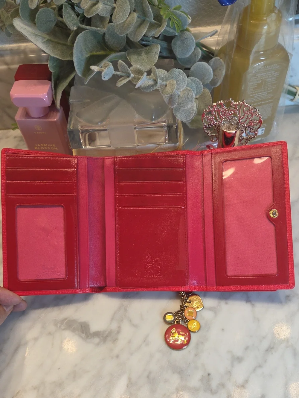 EUC Customized MCM Red Leather Compact Trifold Wallet with Gold Logo Charm ❤️🩷❤